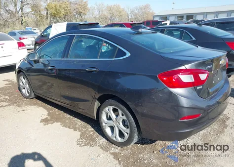 2017 Chevrolet Cruze Premier Auto from USA, damaged, VIN 1G1BF5SM5H7170872